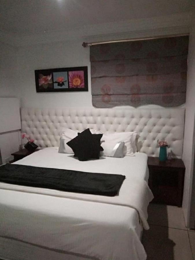 130 Market Bed And Breakfast Johannesburg Esterno foto